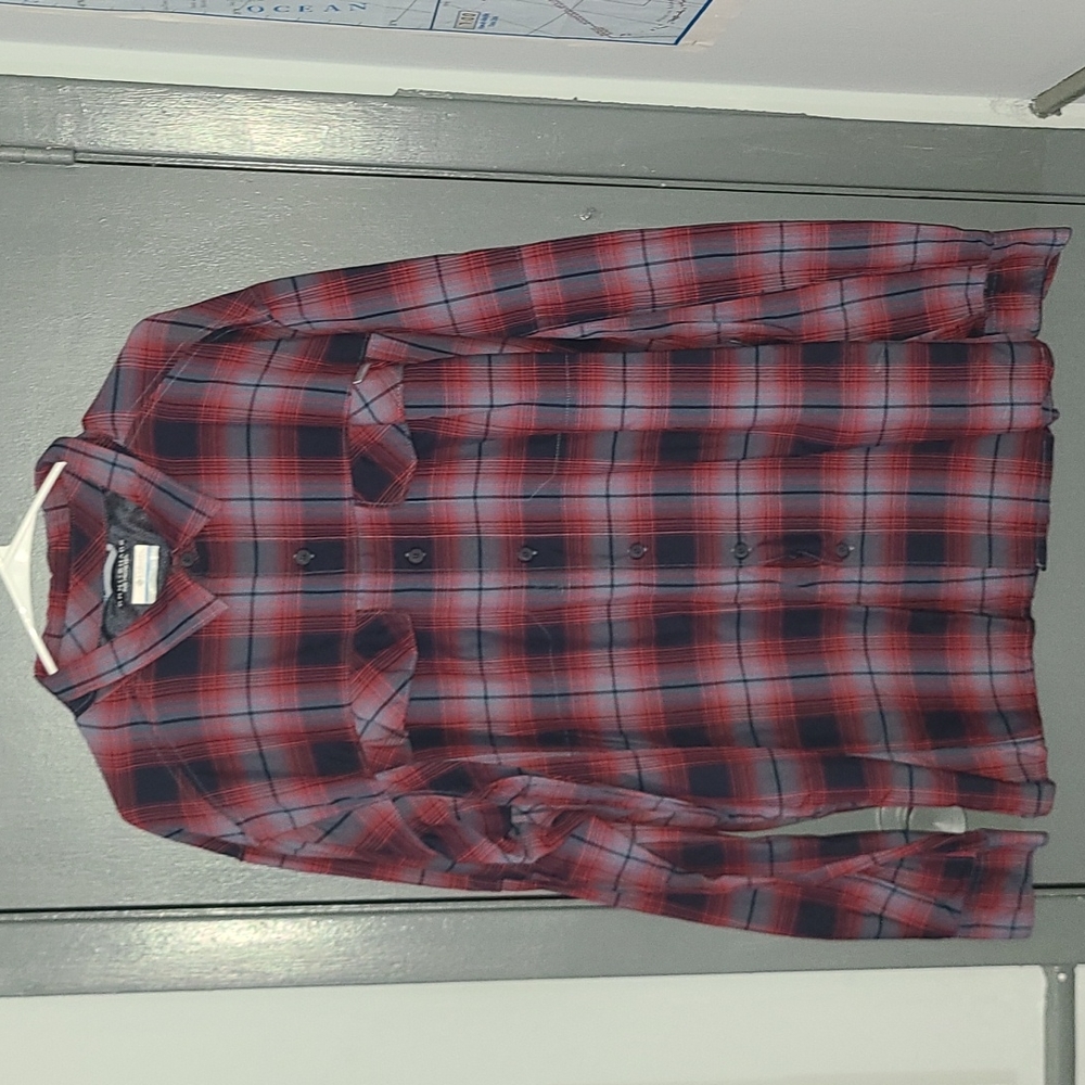 Mens columbia xxl long sleeve shirt. Omni-shade